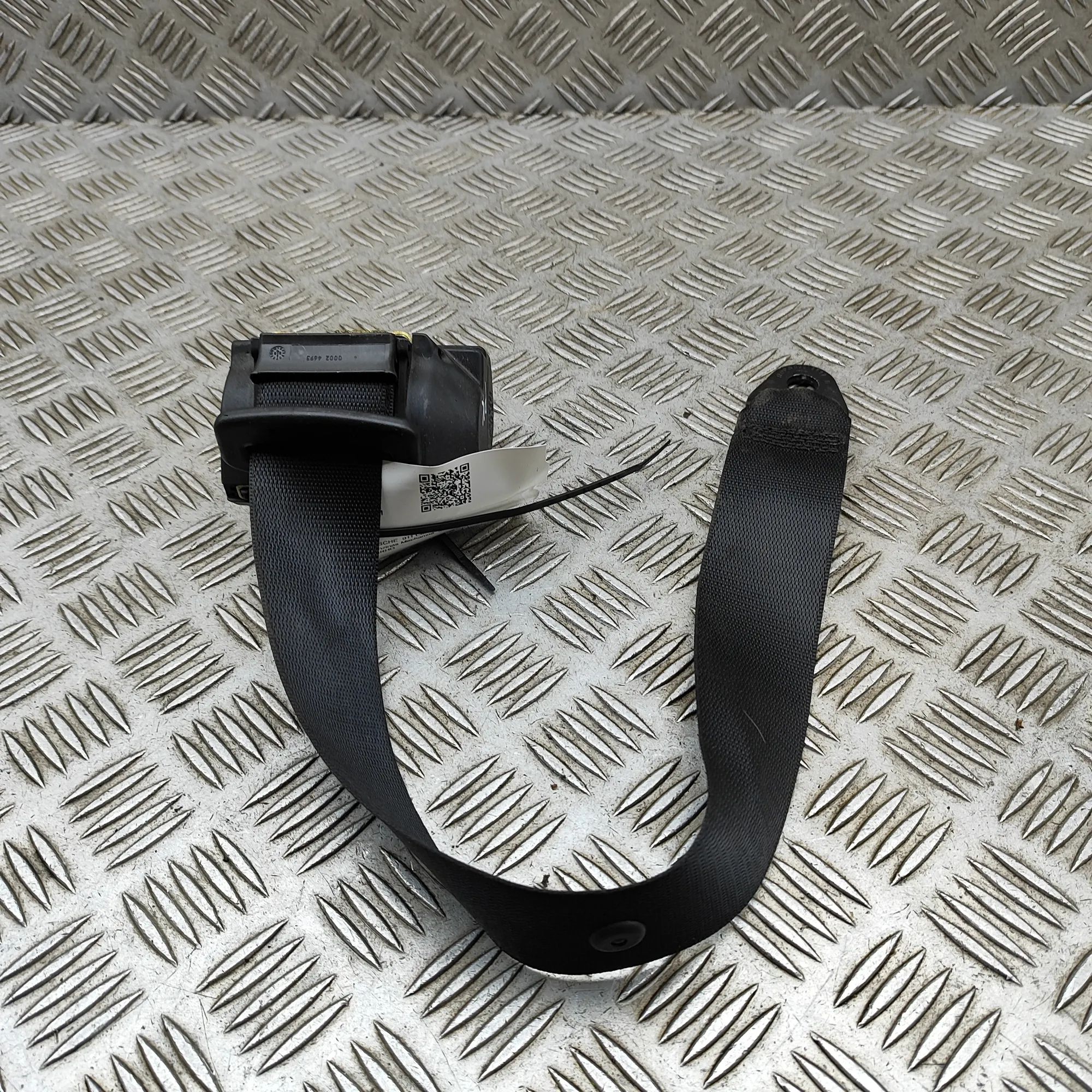 Porsche 911 (996) Front Left Seatbelt Front Left Seatbelt — PORSCHE 911 (996) (1997-2...