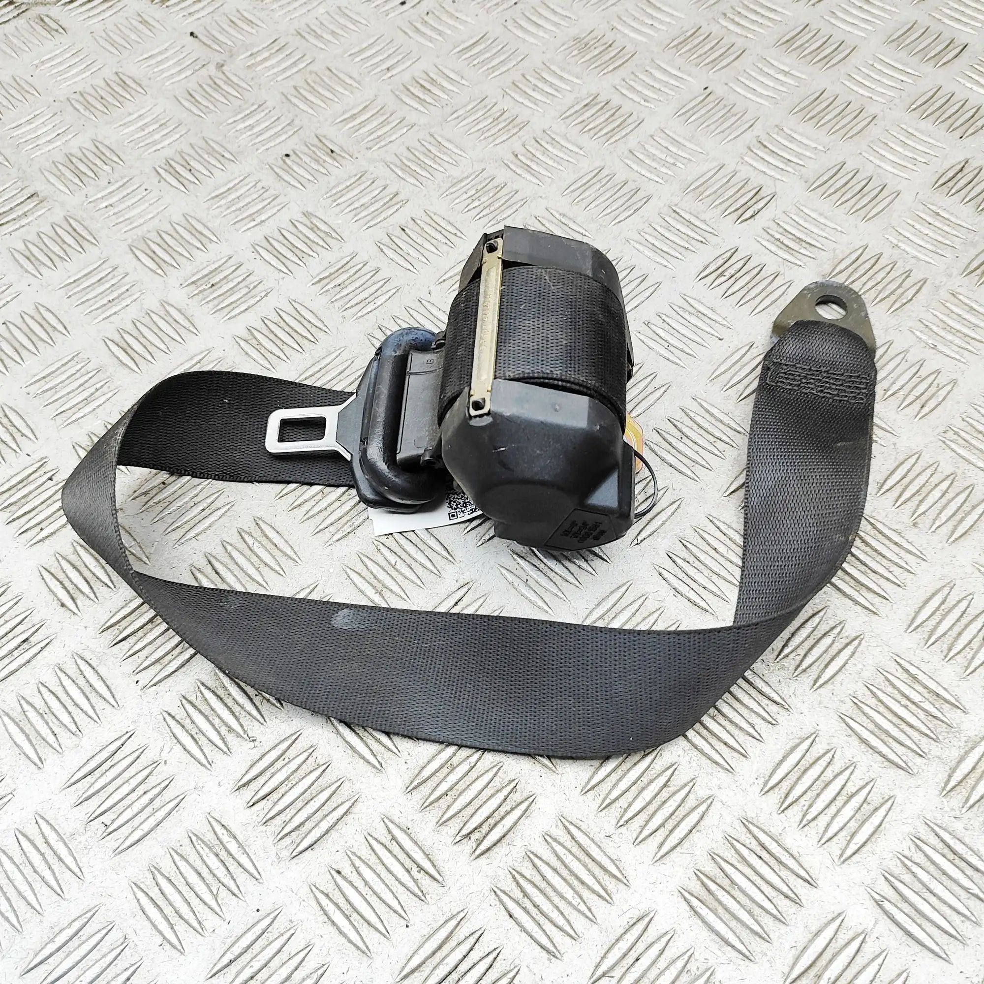 Porsche Boxster (986) Front Left Seatbelt Front Left Seatbelt — PORSCHE BOXSTER (986) (19...