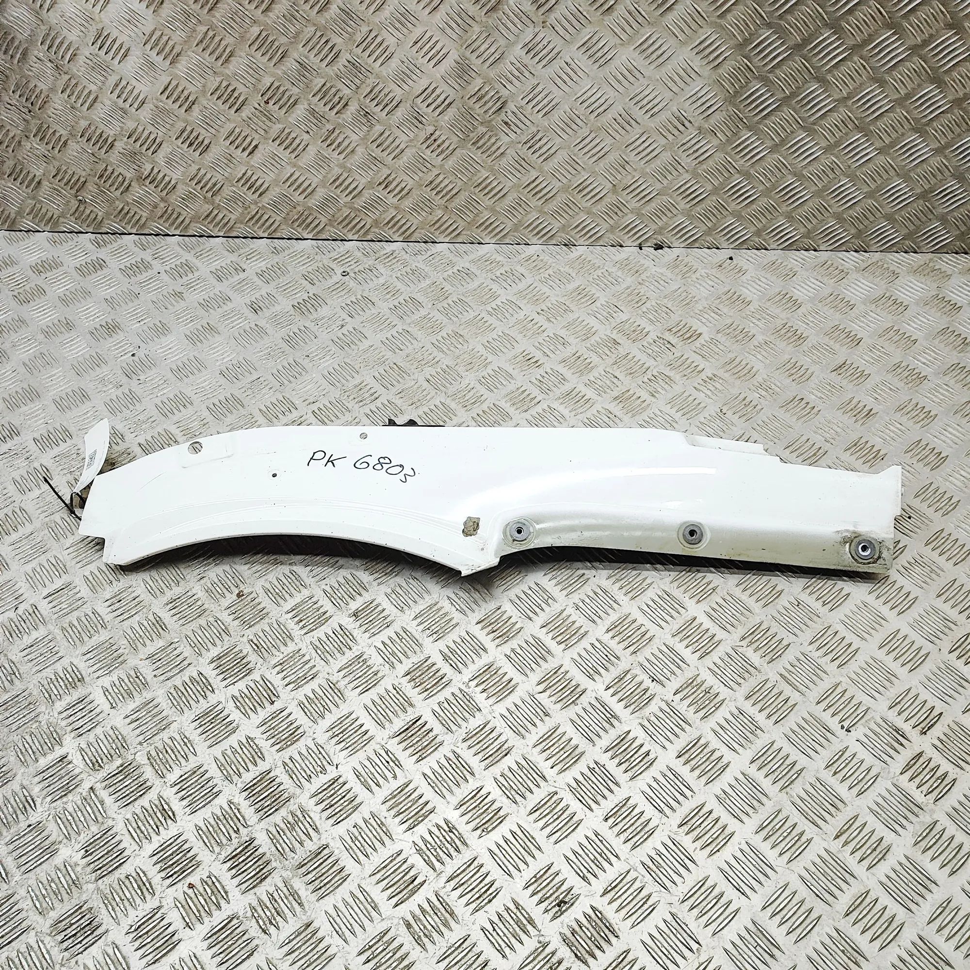 Porsche Macan Front Left Fender Front Left Fender — PORSCHE MACAN (95B) (2014-2...