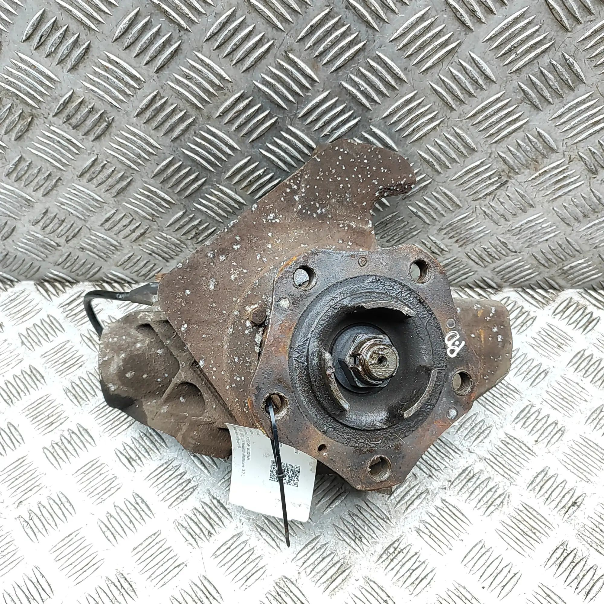 Porsche Boxster (986) Front Right Wheel Hub Front Right Wheel Hub — PORSCHE BOXSTER (986) (...