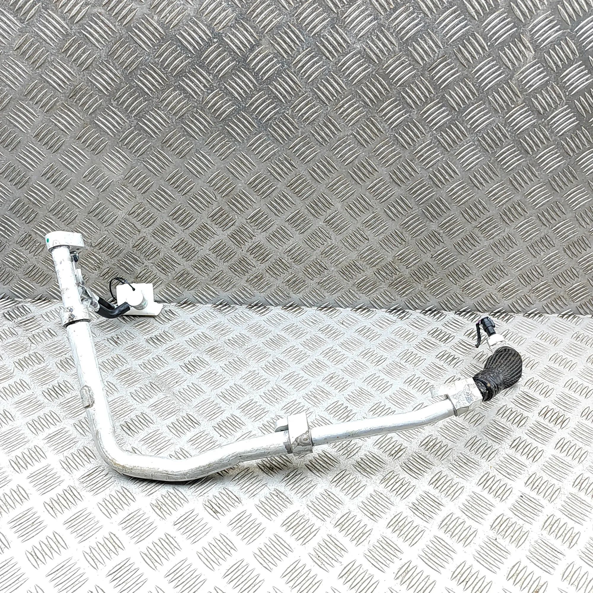 Porsche Taycan A/C Air Con Hose Pipe A/C Air Con Hose Pipe — PORSCHE TAYCAN (9J) (20...