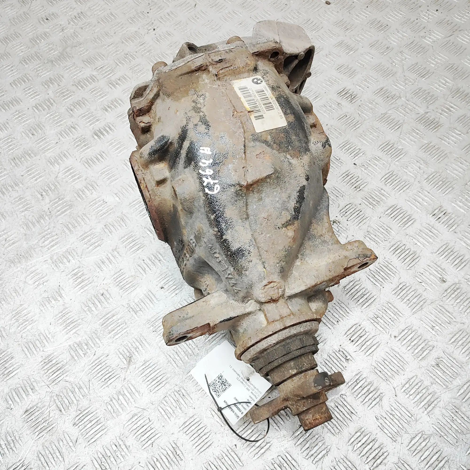 BMW 2 (F22 / F23) rear differential Rear differential — BMW 2 SERIES (F22, F23) (20...