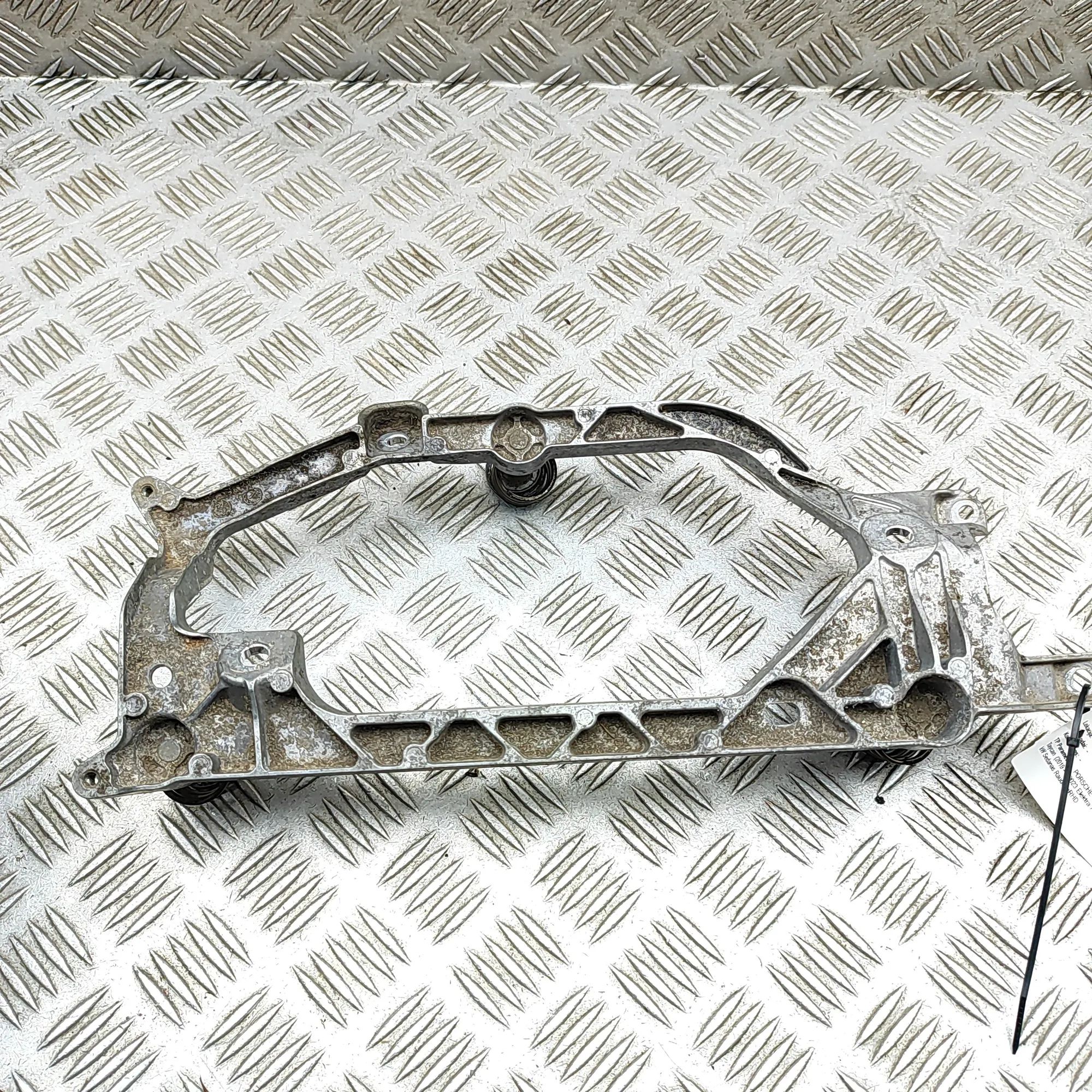 Porsche Taycan Bracket Bracket — PORSCHE TAYCAN (9J) (2019-PRESENT) — ...