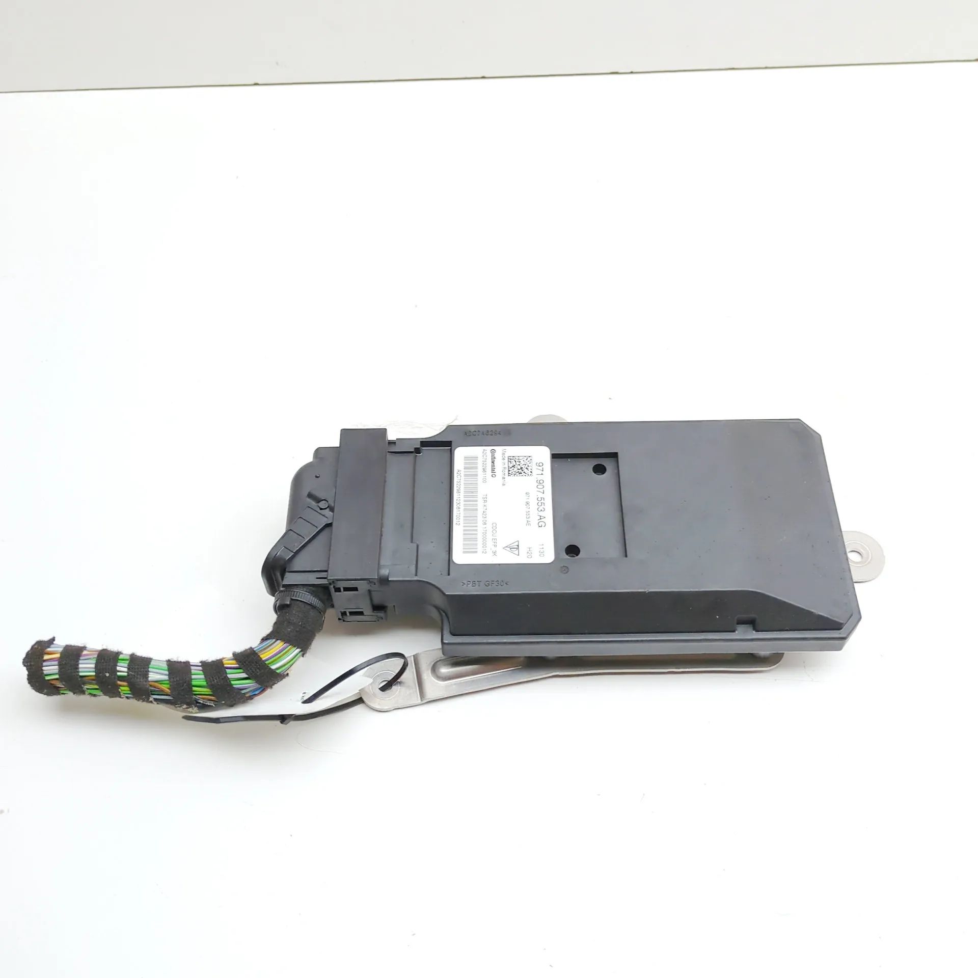 Porsche Panamera Dynamic Suspension Control Module Dynamic Suspension Control Module — PORSCHE PAN...