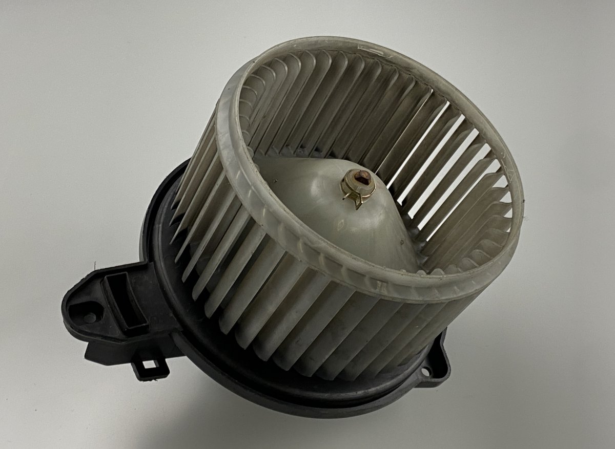 Volkswagen Passat Heater Blower Motor Heater blower motor — VW PASSAT B5 (3B2) (1996-...