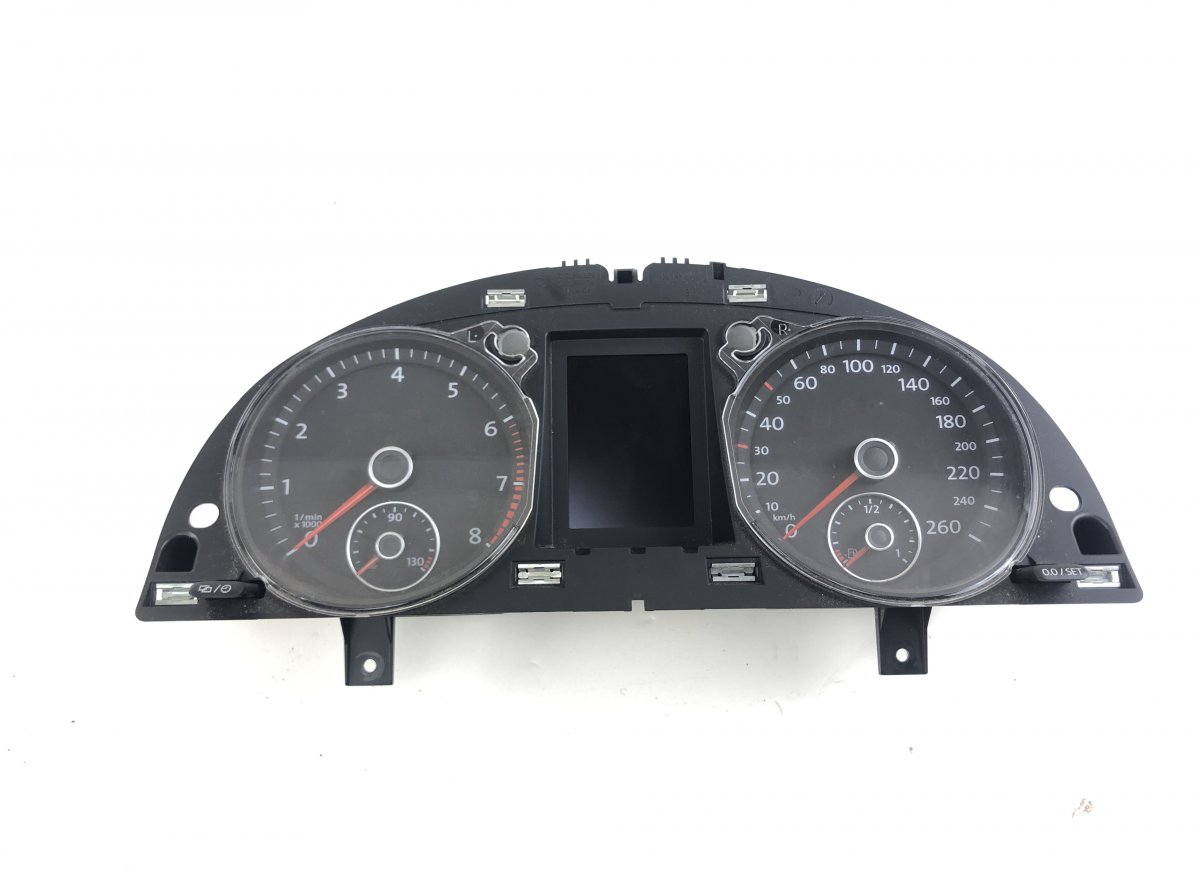 Volkswagen Passat (B7) instrument cluster Instrument cluster — VW PASSAT B7 / ALLTRACK (2...