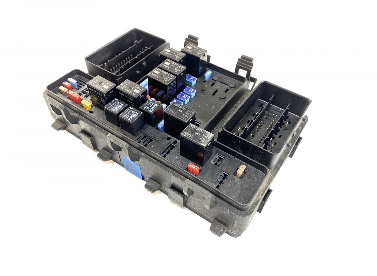 Ford Ranger Fuse box Fuse box — FORD RANGER III (TKE, PX) (2011-2023...