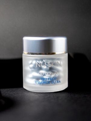 AgeLoc ® Tru Face Essence Ultra