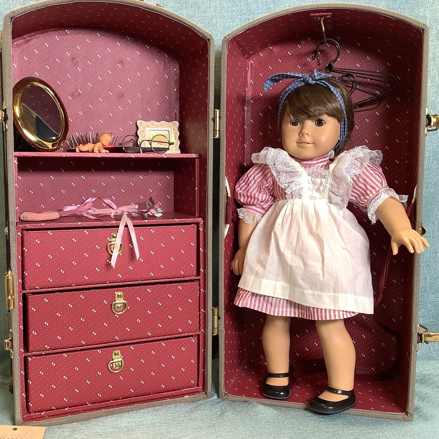 American Girl Samantha's Trunk, Samantha Doll, Clothing & Accessories