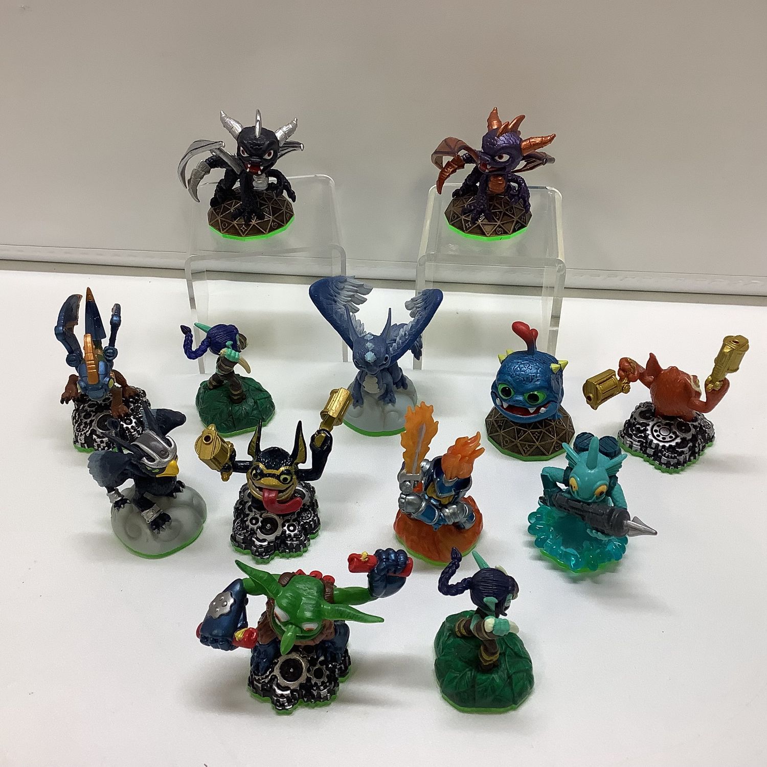 2011 Skylander Figurines, Set of 13 - RS4559