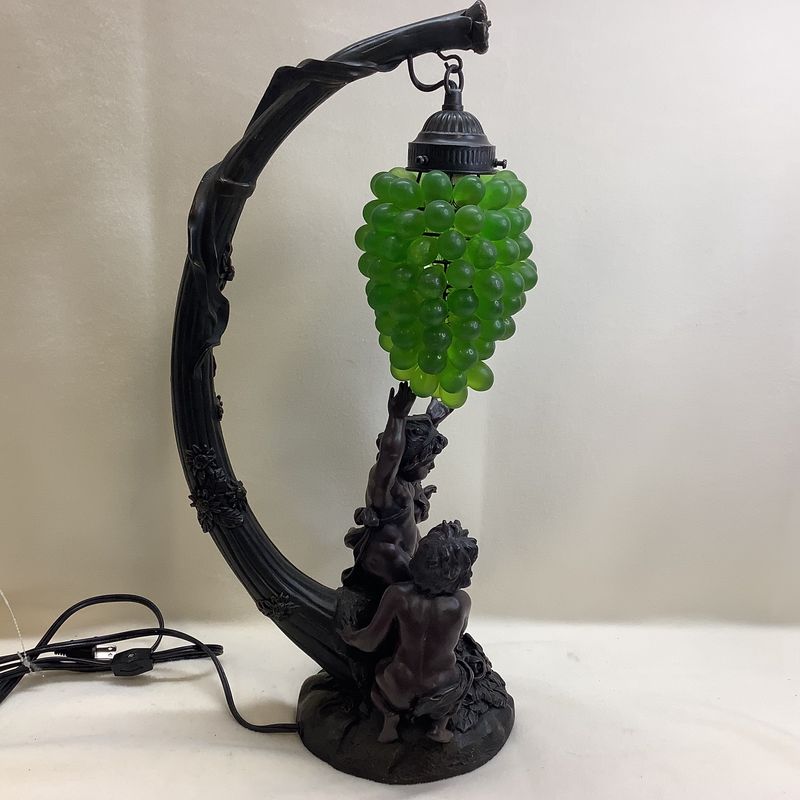 Art Nouveau Grape Cluster Lamp (Reproduction) - RS4579