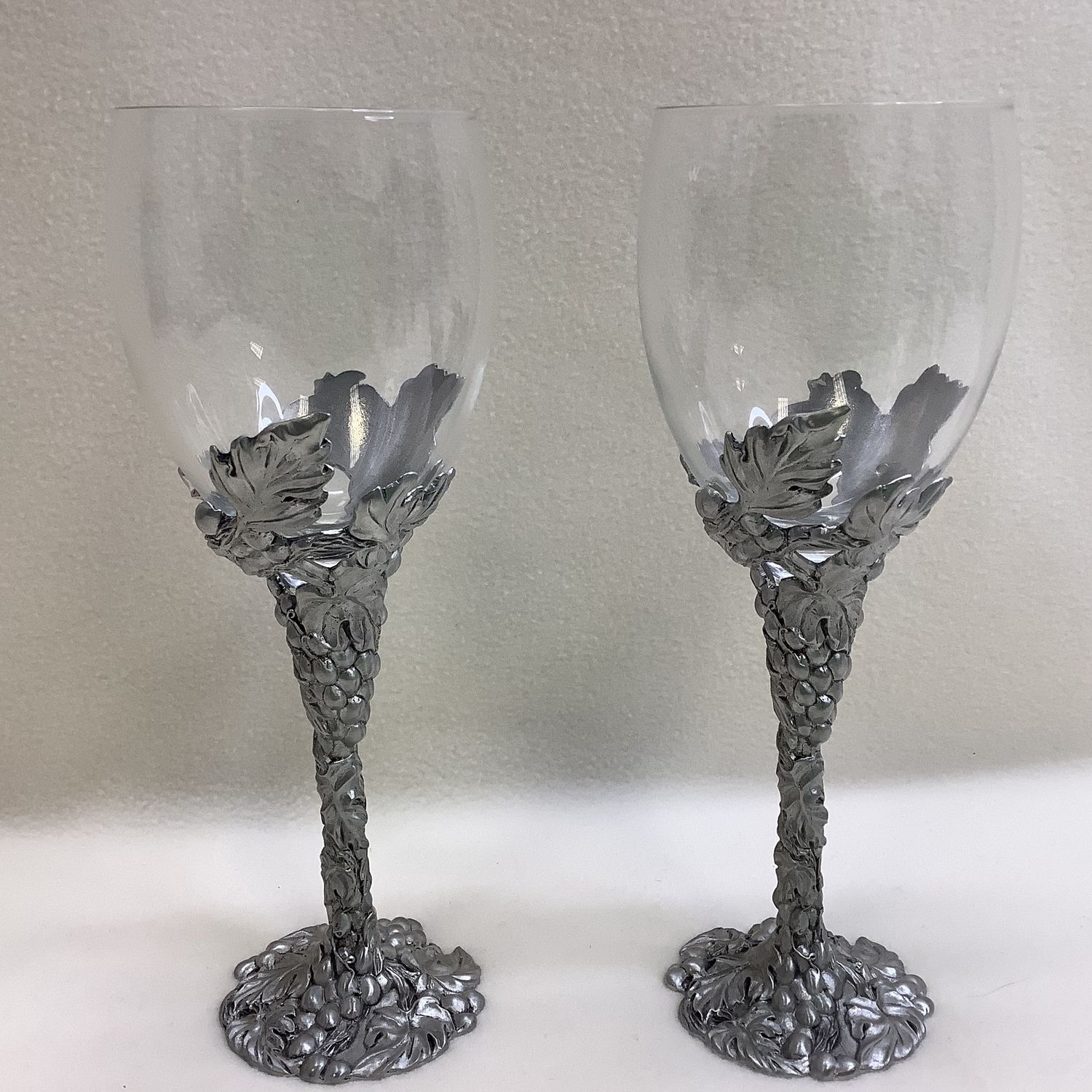 Seagull Canada Pewter 1994 Etain Zinn Hand Blown Wine Glasses (Set of 2) - RS4611