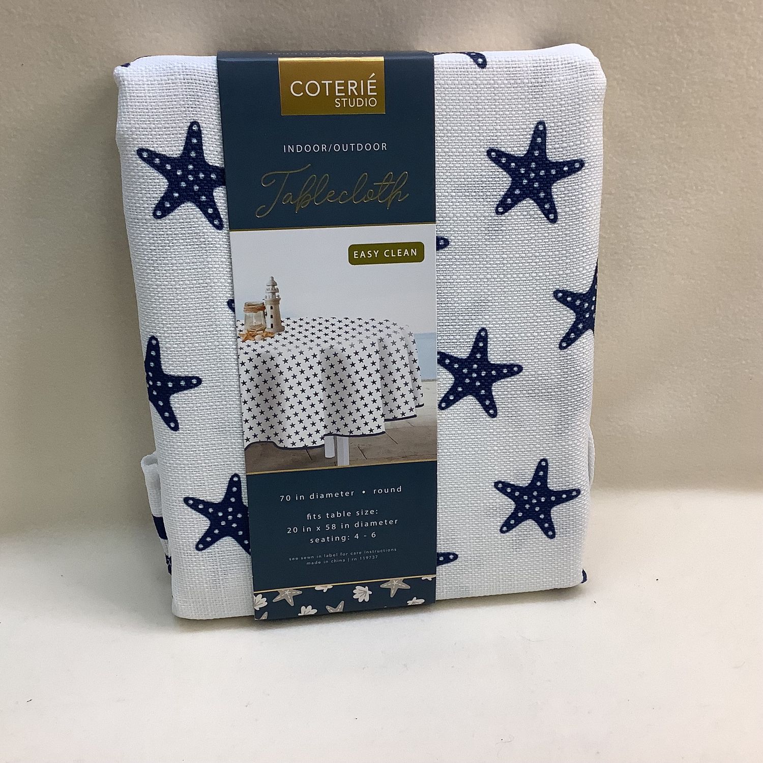 Coterie Studio Indoor/Outdoor White Tablecloth w/Blue Starfish Pattern, Round 70&quot; - RS4618
