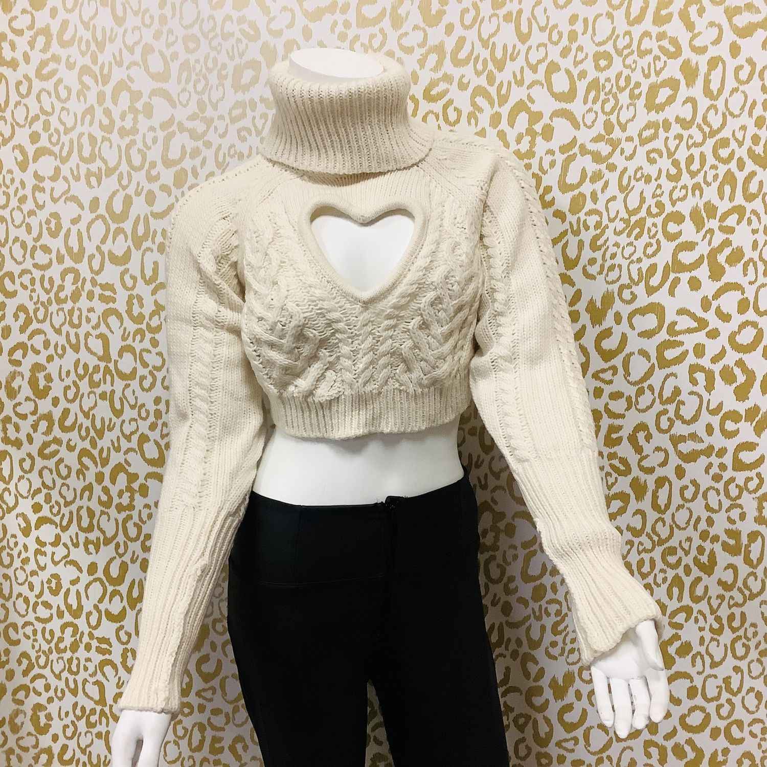 For Love &amp; Lemons Vera Cropped Cutout Sweater, Cream (Women&#39;s Size XS) - CL1974