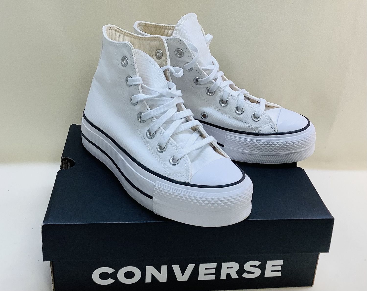 Converse Chuck Taylor All Star Lift Platform Canvas High Top Sneakers, White/Black (Women&#39;s Size 5.5) - CL1985