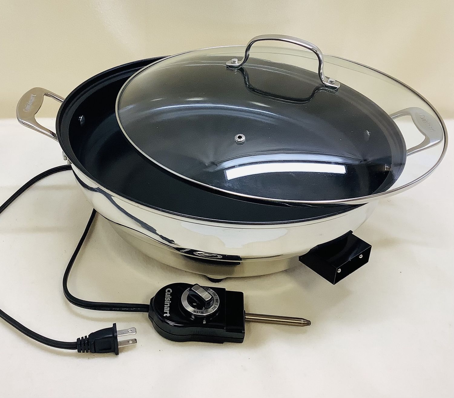 Cuisinart GreenGourmet Electric 14&quot; Skillet with Lid - RS4911