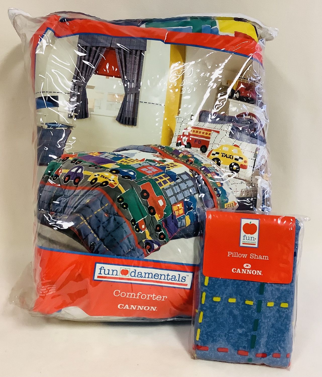 Fun Damentals by Cannon City Shapes Comforter &amp; Pillow Sham (Size Twin) - RS4906