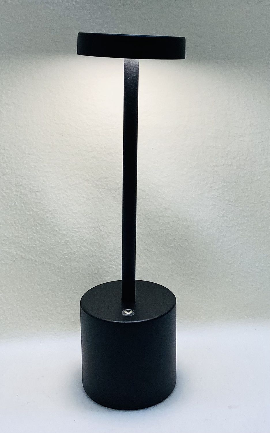 Newsee LED Dimmable Cordless Touch Desk Lamp - RS4957