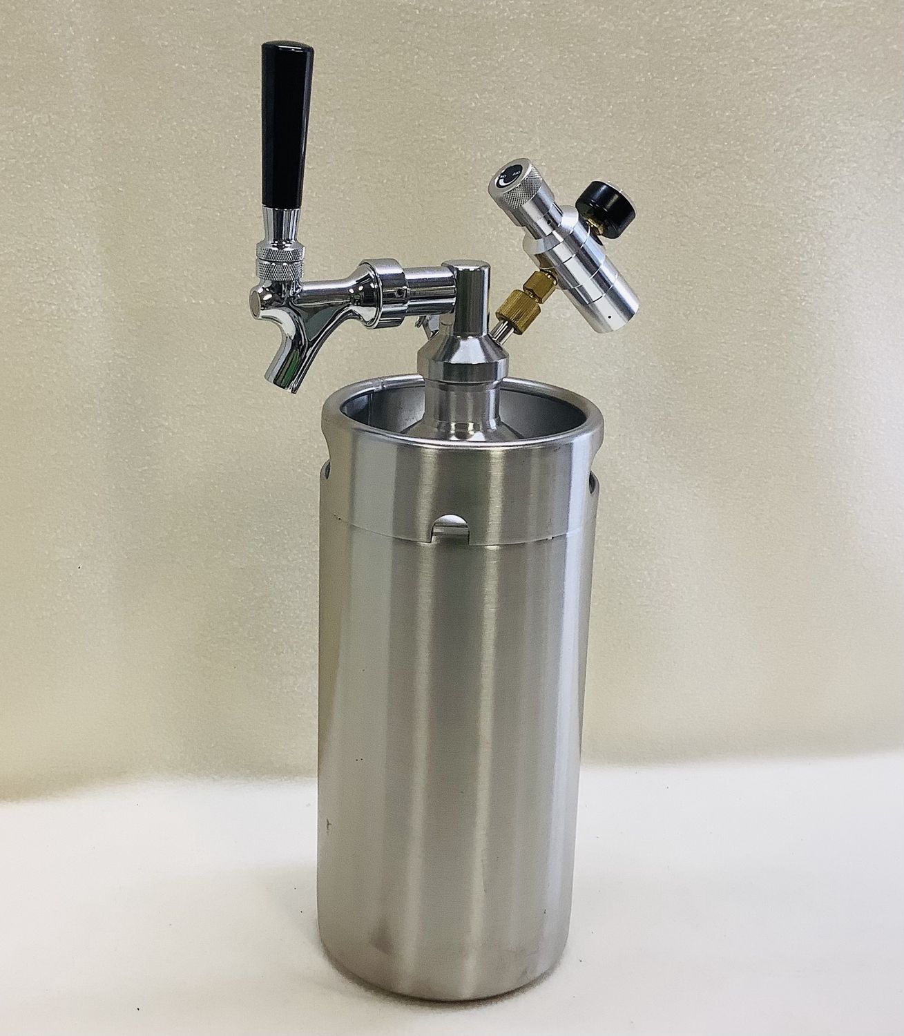 Mini Beer Keg Growler Stainless Steel Portable Pressurized Home Dispenser System - RS5024