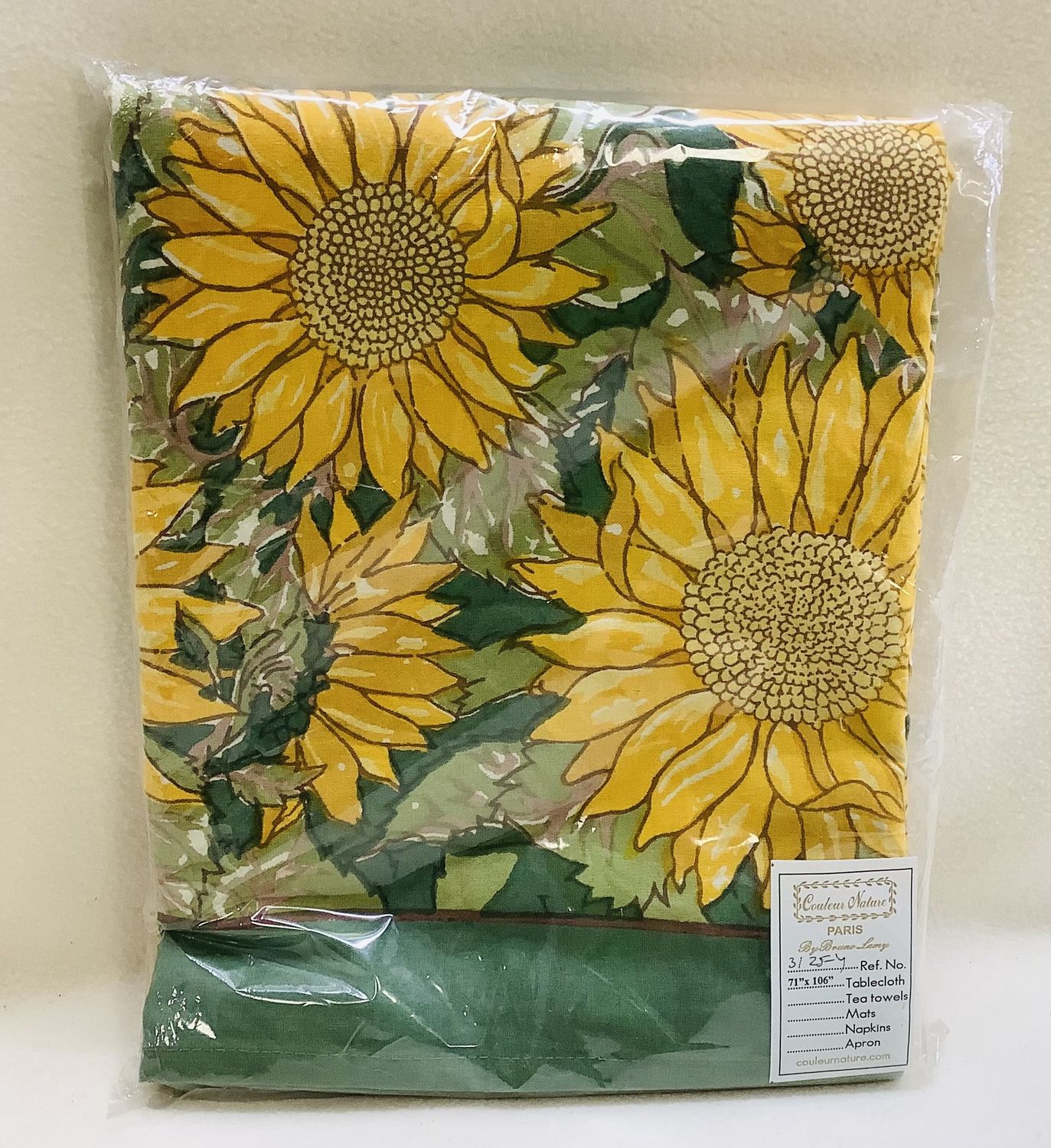 Couleur Nature Sunflower Handmade Floral Table Cloth, 71&quot; x 106&quot; - RS5021