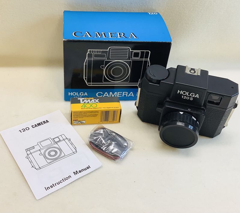 Holga 120S Medium Format Point and Shoot Film Camera - RS5070