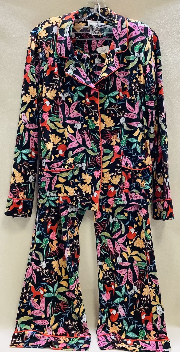 Beauty Sleep Social Woman&#39;s 2-PC Pajamas, Black w/Woodland Print - CL2046