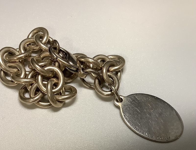 Vintage Tiffany &amp; Co. Enamel/Sterling Flag Charm on Link 6" Bracelet - RS5258