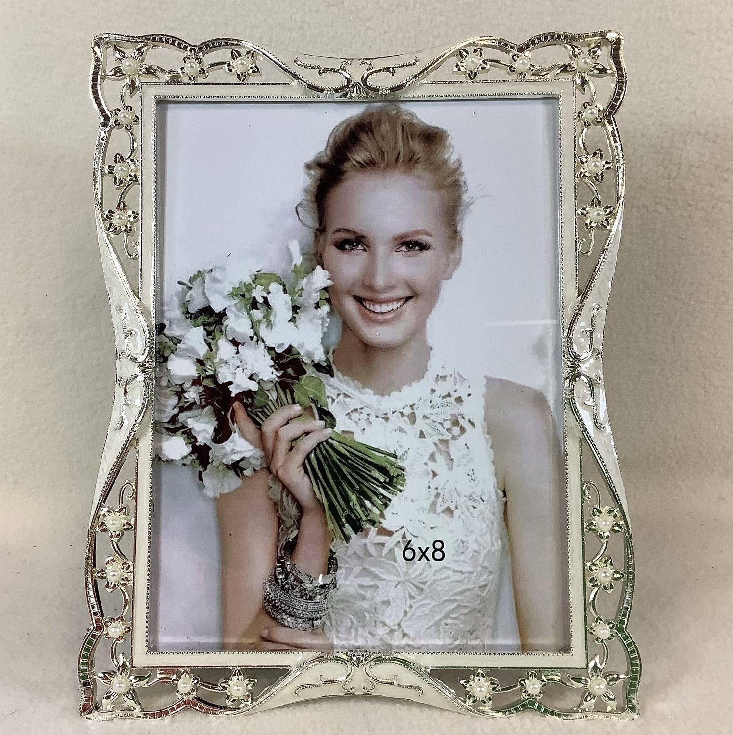 European Retro Frame for 6" x 8" Photo - RS5310