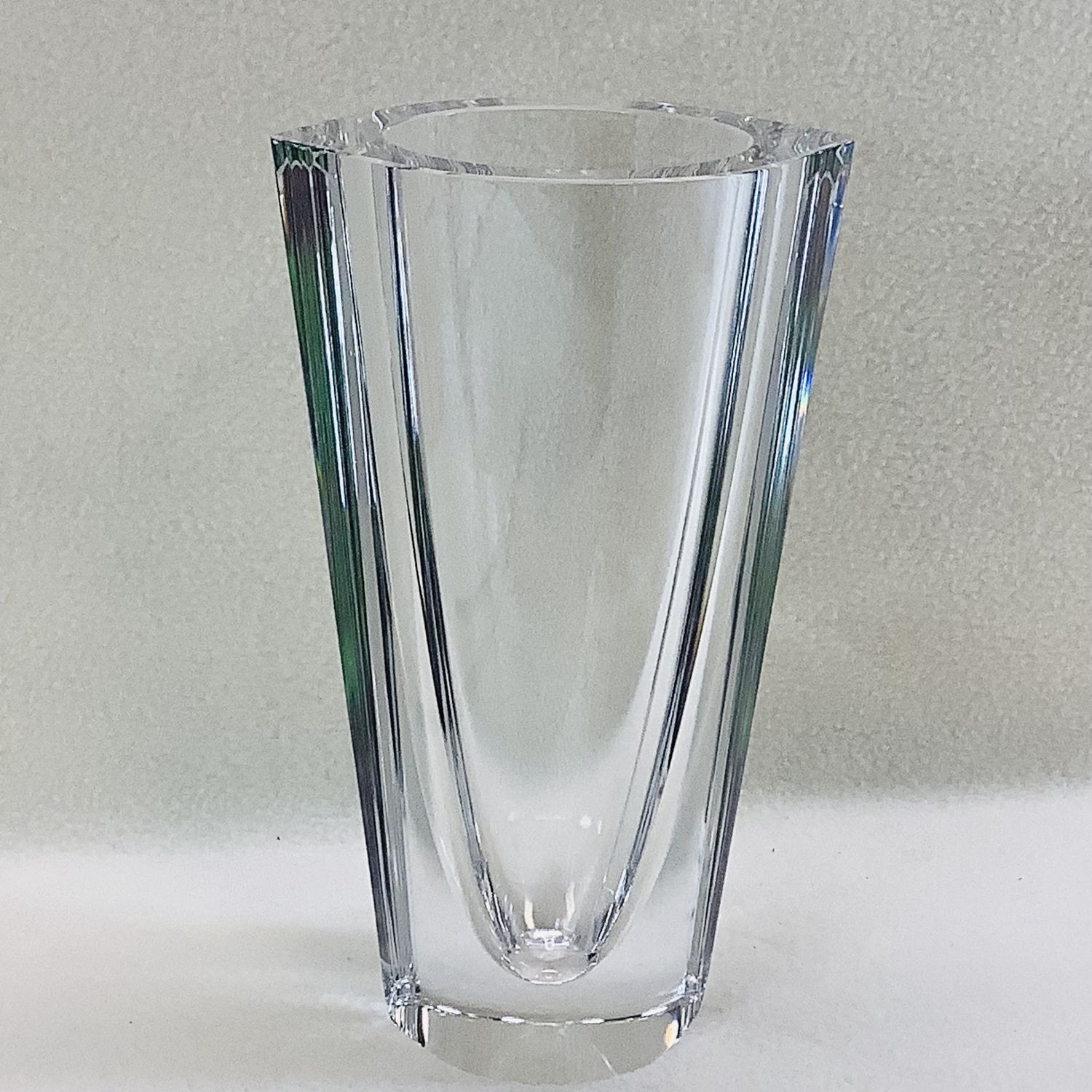 Orrefors Crystal Large Marin Vase,  8 7/8&quot; Tall,  Jan Johansson Design - 4774-22 - RS5313