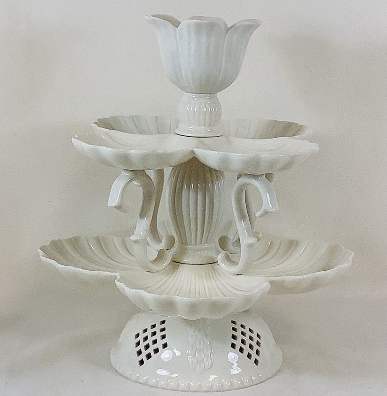Vintage Thatcham Creamware Porcelain Etagere Tulip Centerpiece - RS5323