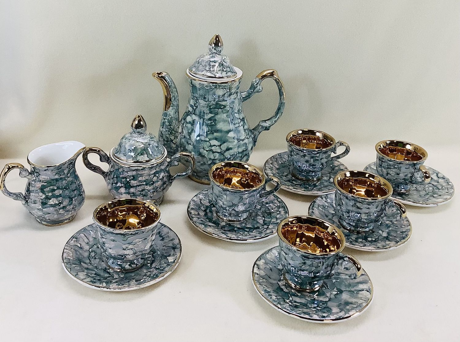 Neiman Marcus Estel Porcelain Gold Plate Iridescent Green Tea/Coffee Pot Set - RS5332