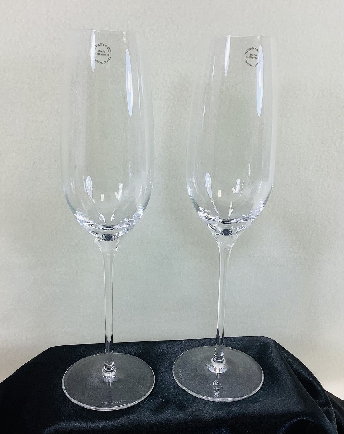Tiffany &amp; Co. Crystal Signed Champagne Flutes (Set of 2) - RS5338