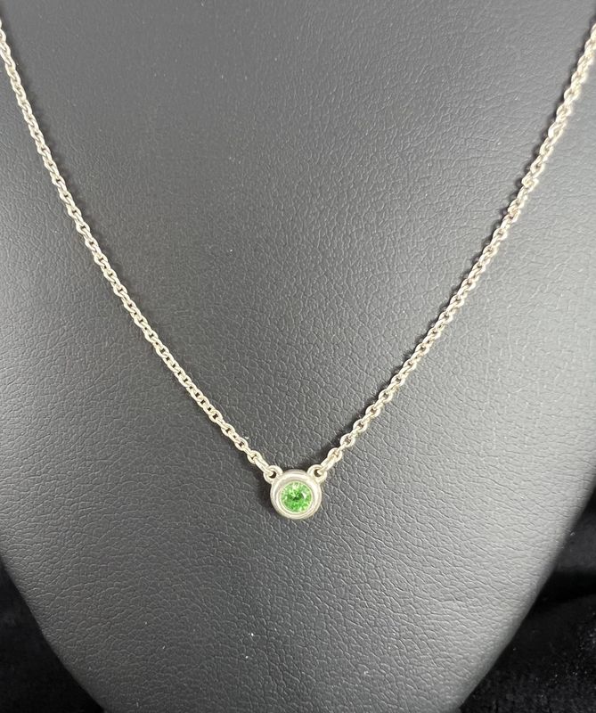 Tiffany &amp; Co. Elsa Peretti "Color By The Yard" Tsavorite Garnet 16" Silver Necklace - RS5348