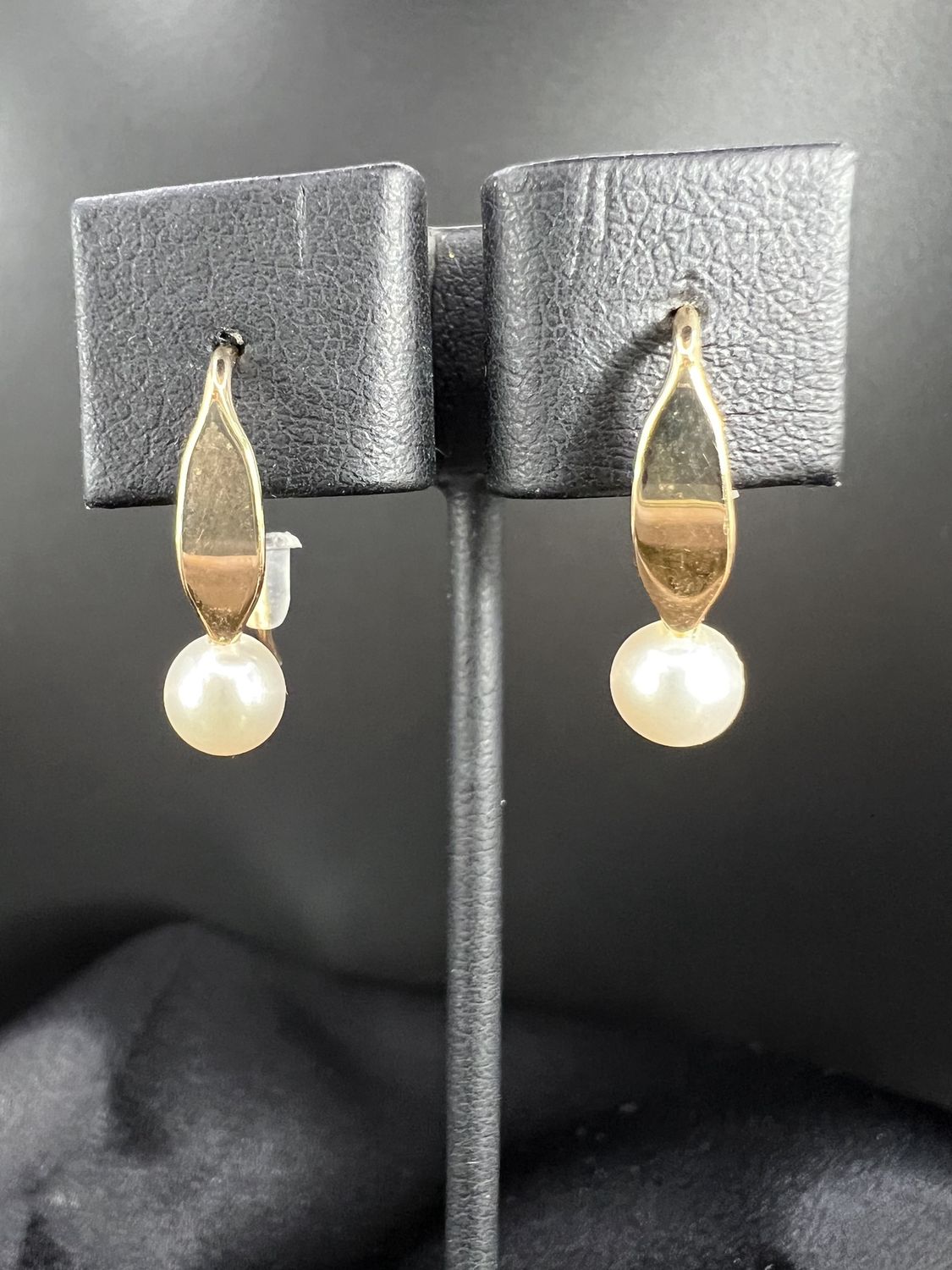 Ed Levin Designs 14K Gold &amp; Pearl &quot;La Petite&quot; Earrings - RS5352