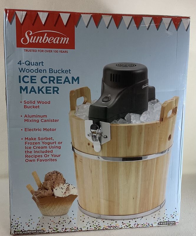 Sunbeam 4 QT Wooden Bucket Ice Cream Maker (FRSBWDBK-NP4) - RS5364