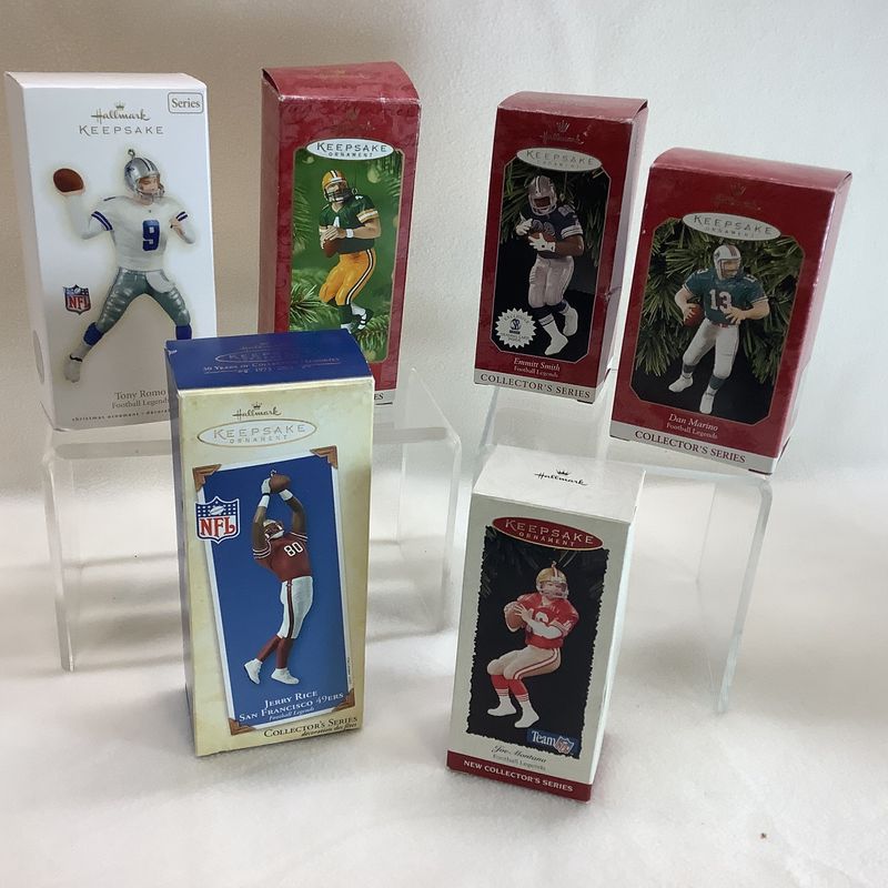 Hallmark Keepsake Football Legends Ornaments - RS5376