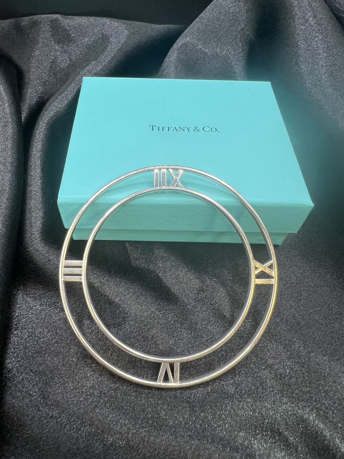 Tiffany &amp; Co. Sterling Silver 925 Atlas Roman Numeral Bangle Bracelet - RS5424