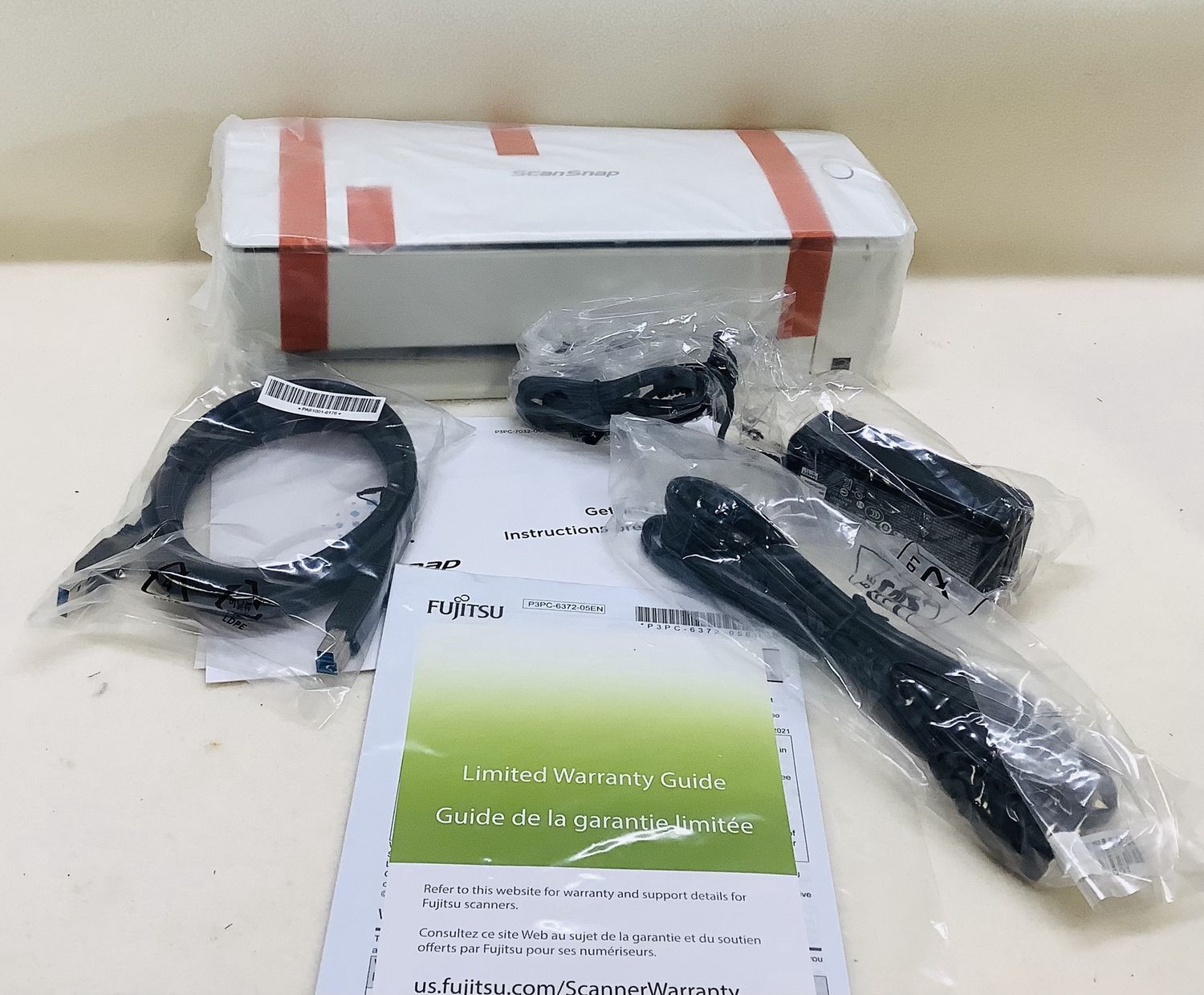 Fujitsu ScanSnap iX1300 Compact Scanner - RS5448