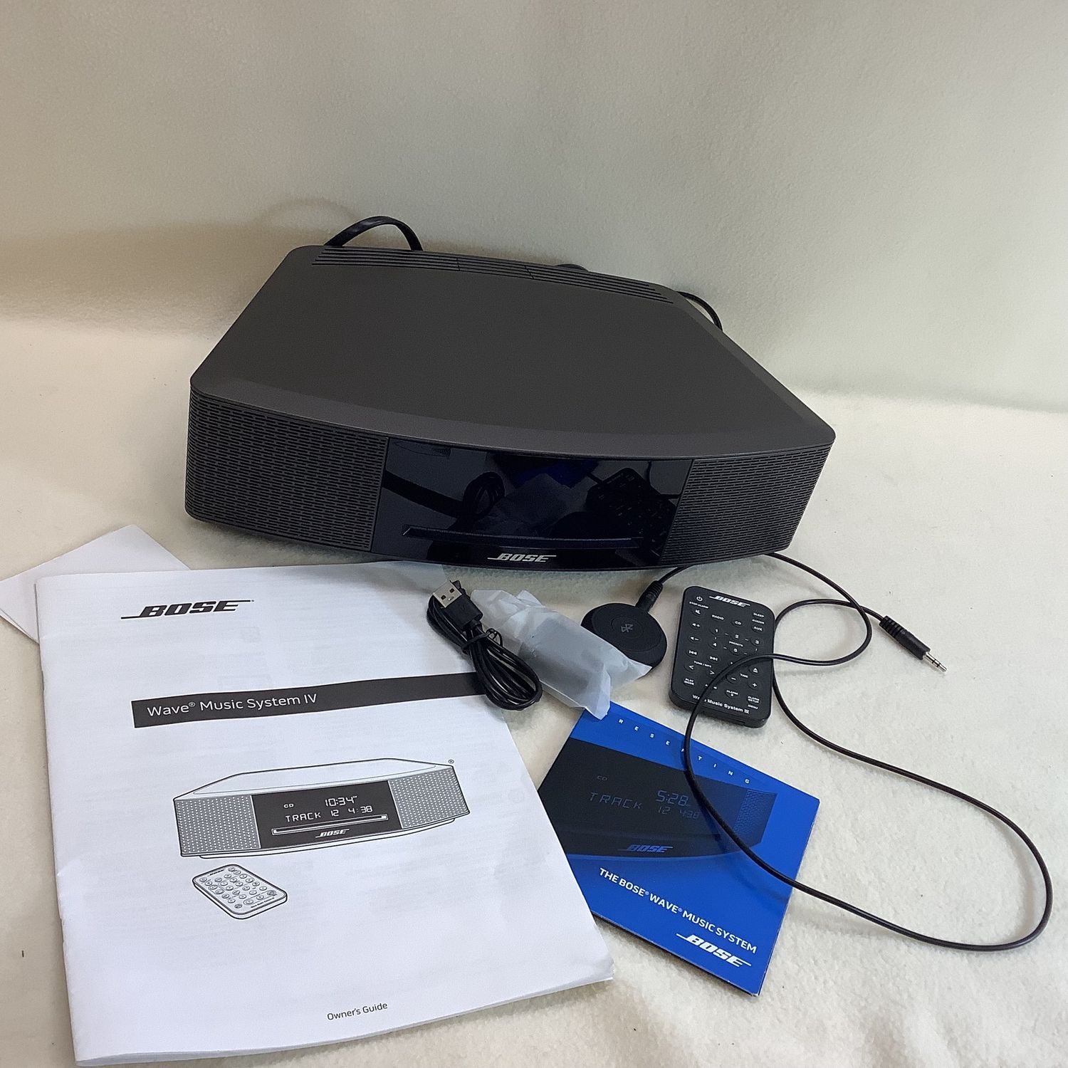 Bose Wave Music System IV with CD Player and Remote, Espresso Black - RS5503