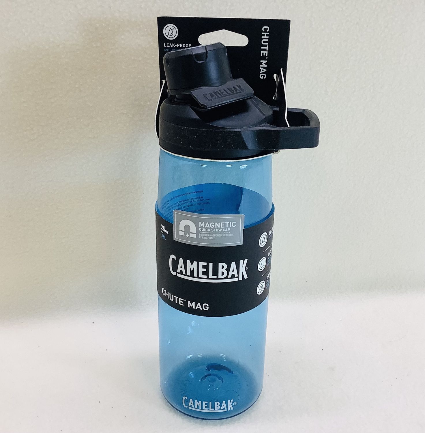 Camelbak Chute Mag 25 oz. Blue Plastic Bottle w/Magnetic Cap - RS5507