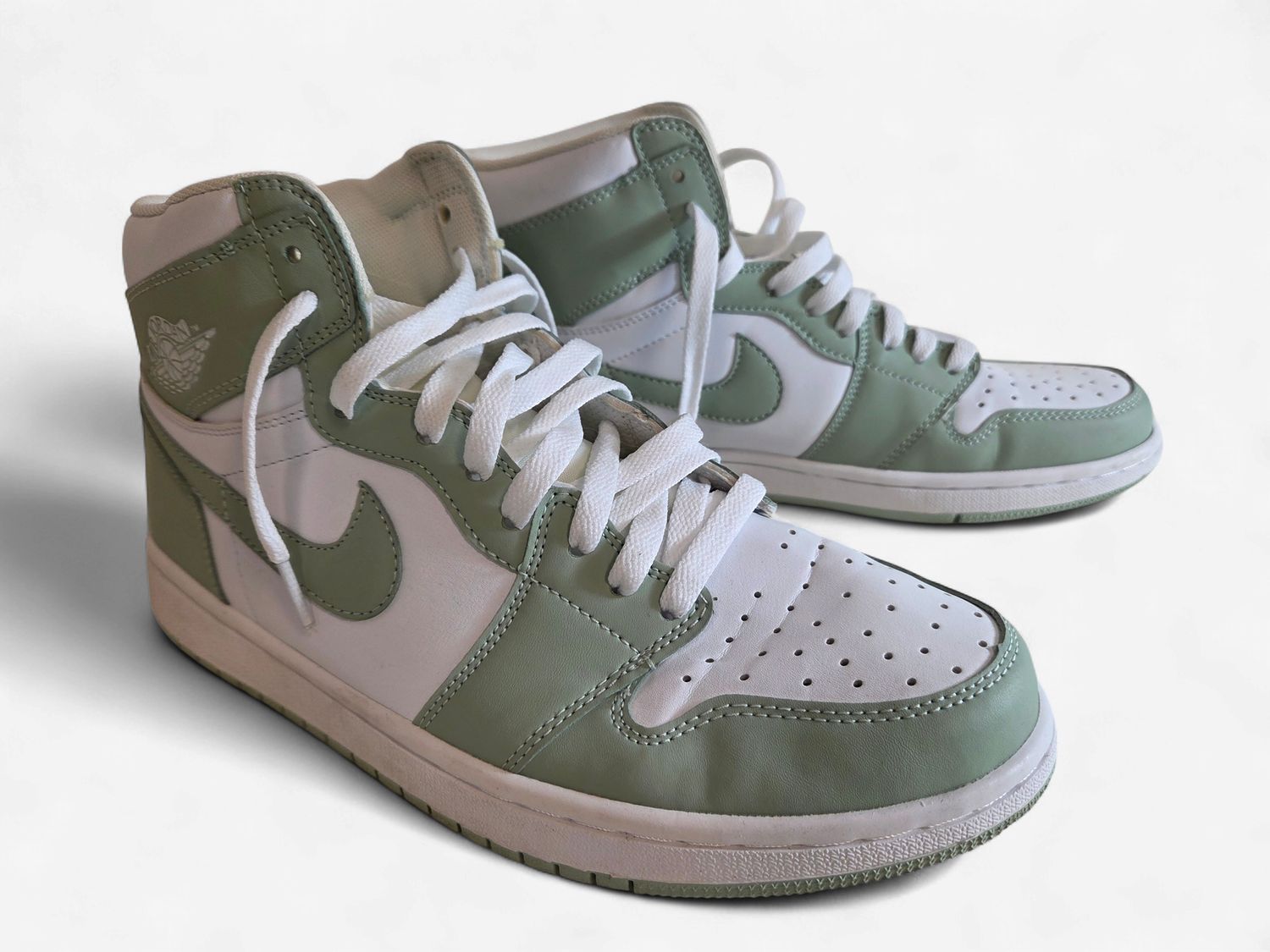 Nike Air Jordan 1 Retro High OG Sneakers, Seafoam (Men's Size 12) - CL2083