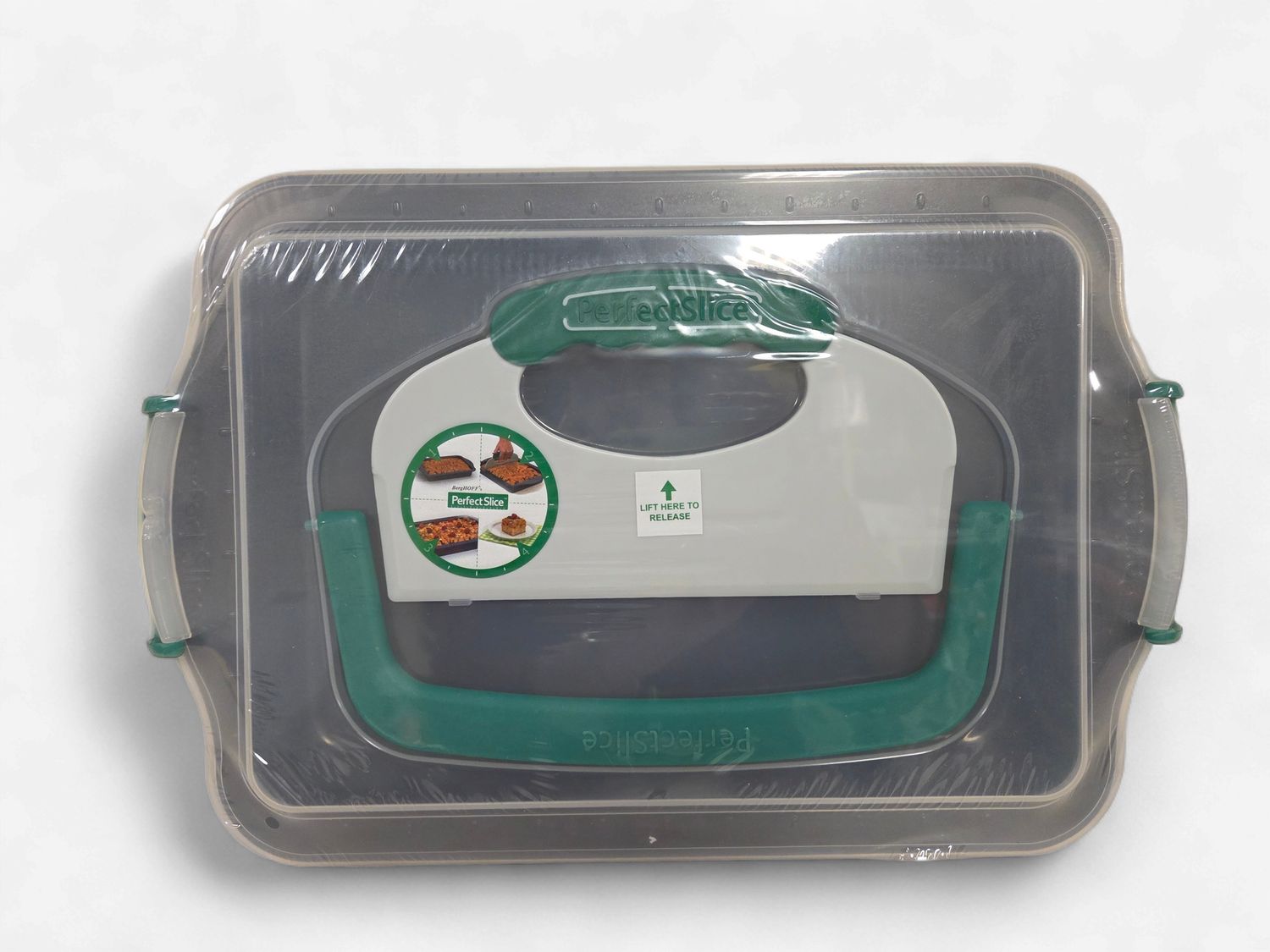 BergHOFF's Perfect Slice Covered Cake Pan - RS5571