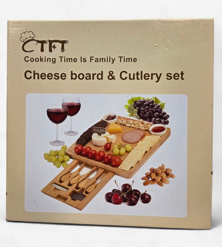 CTFT Cheese Board &amp; Cutlery Set - RS5619