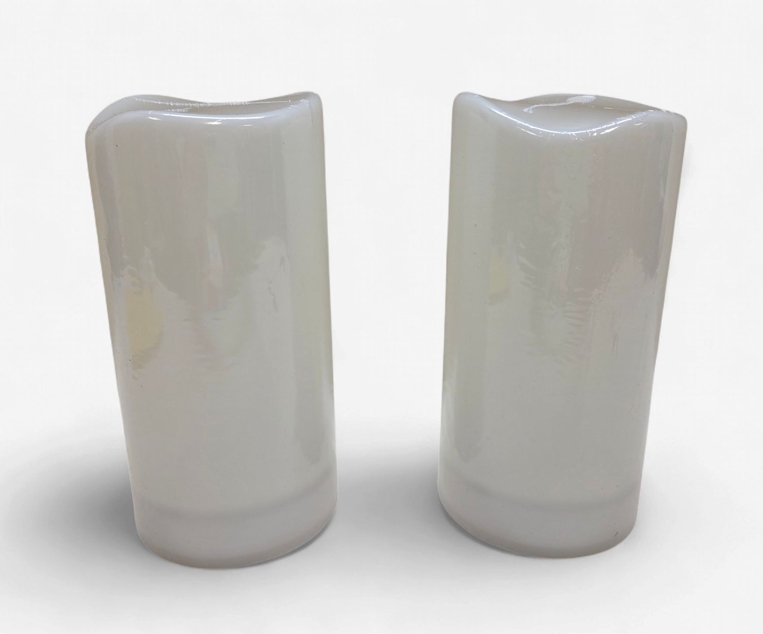 Solar Waterproof 4" x 8" Pillar Candles, White (Set of 2) - RS5626
