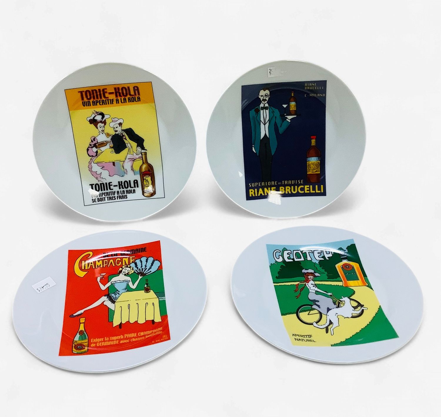 I. Godinger &amp; Co. Creations French Liqueur Advertising Dessert Plates (Set of 4) - RS5759