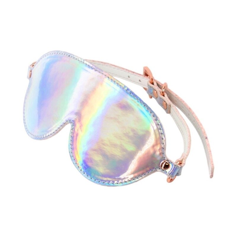 Cosmo Holographic Blindfold
