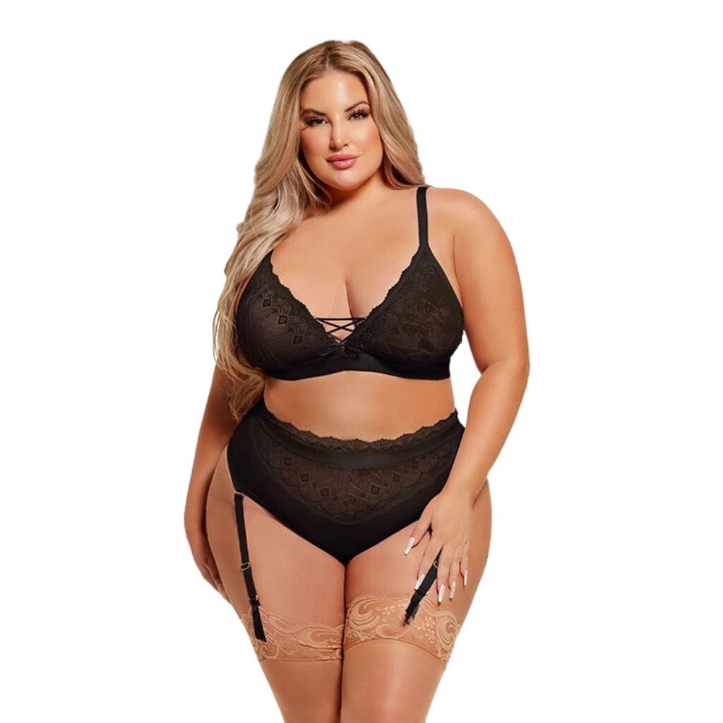 Vivienne 2-Piece Bralette &amp; Thong Set - Black, Size: Small