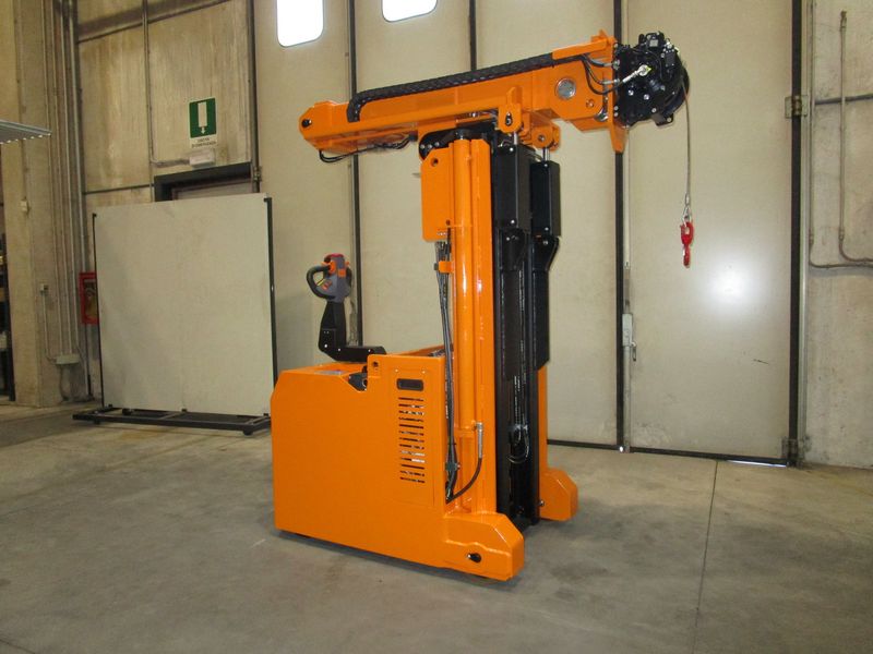 Carrelli a Timone con Attrezzature Speciali