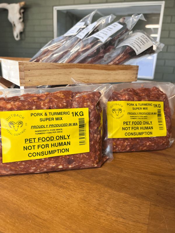 Pork &amp; Turmeric Super Mix
