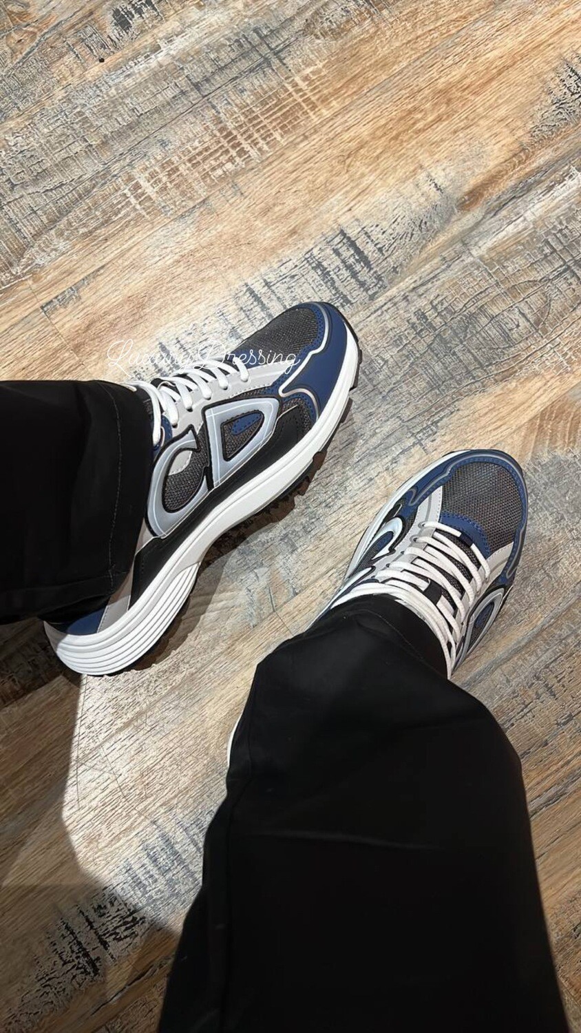 B30 sneakers